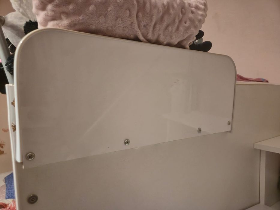 Łóżko piętrowe ze schodkami Kiddo 1  bez materacy.