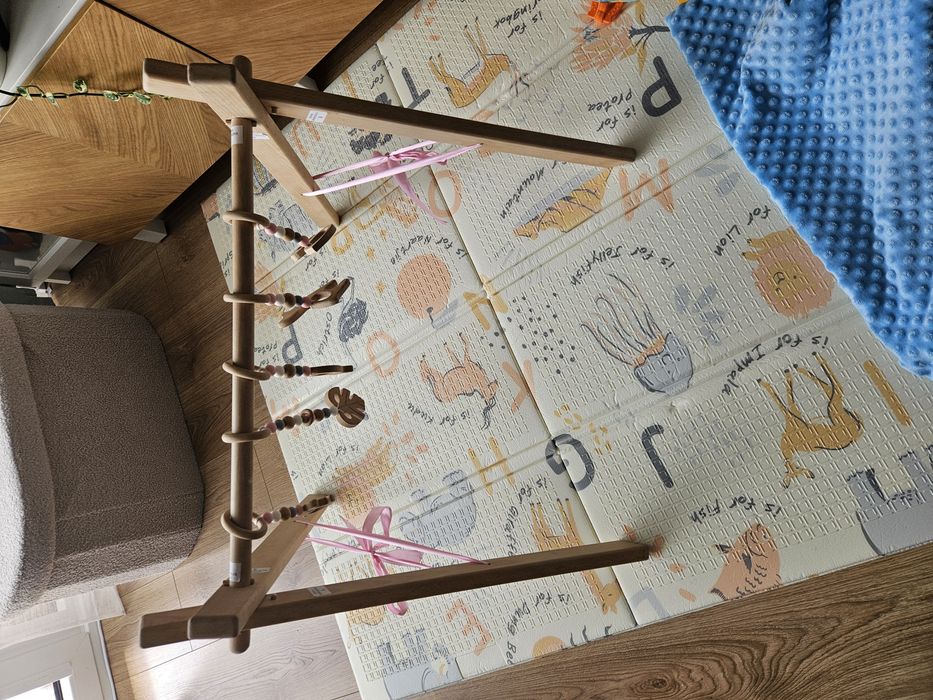 Stojak niemowlęcy babygym