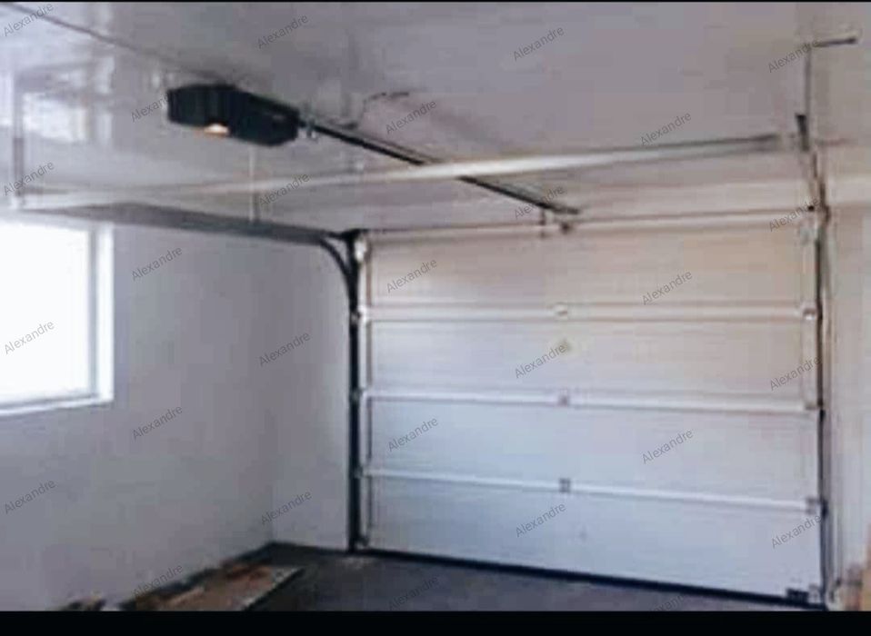 Portas seccionadas e automatismos.