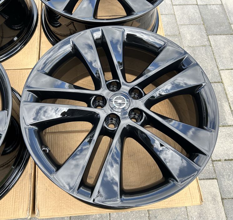 Oryginalne Felgi Opel 18" Astra Mokka X Cruze 5x105