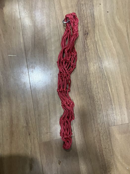 Rede para galinhas bicarem