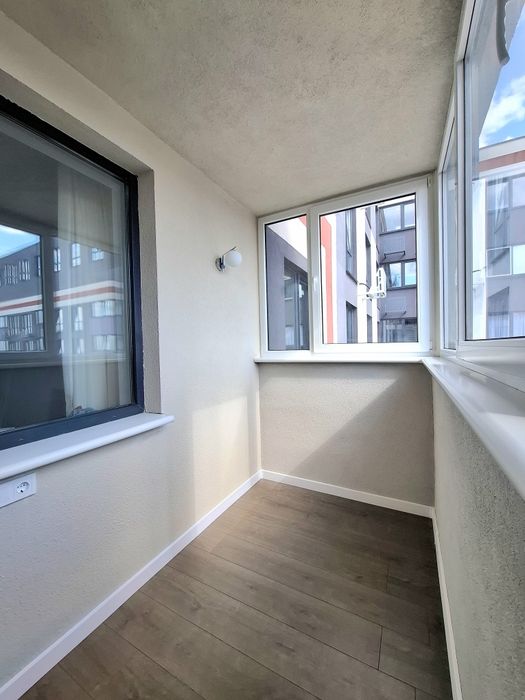 Без%. 2 кім. квартири Повітряних Сил 56