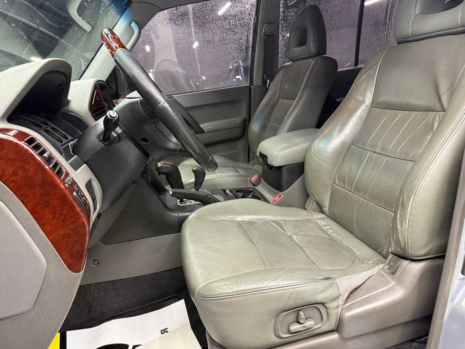 Mitsubishi Pajero 2007