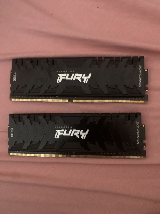 Оперативна памьять Ddr4 16 gb KINGSTON FURY renegade 3200,cl 16