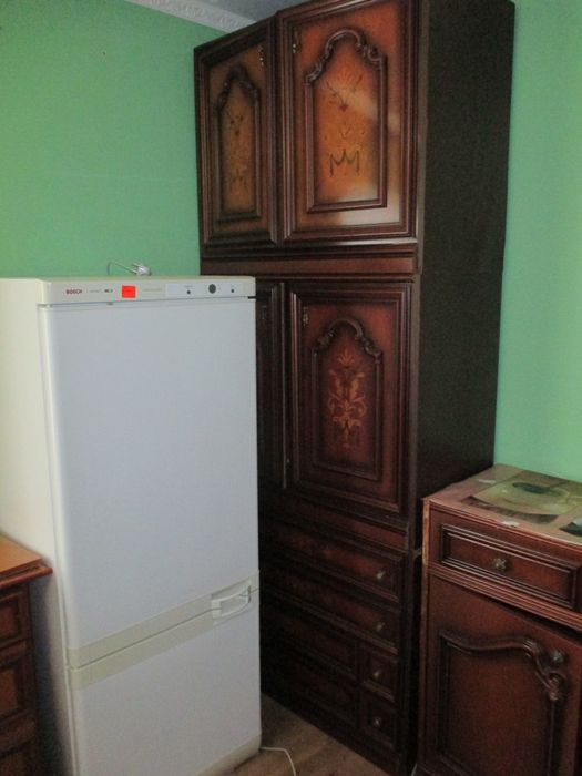 Кімната в гуртожитку.Дружба.Комунальні лише світло.