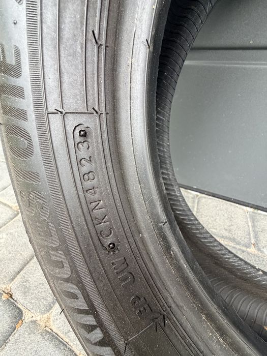 Opona Bridgestone 165/70/R14 , 2 szt