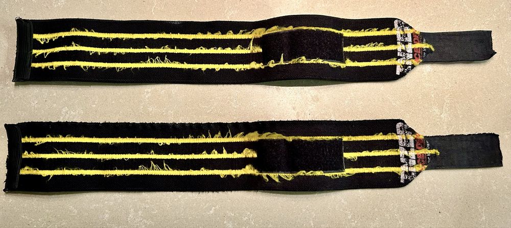 Кистевые бинты Inzer Gripper Wrist Wraps 90 см