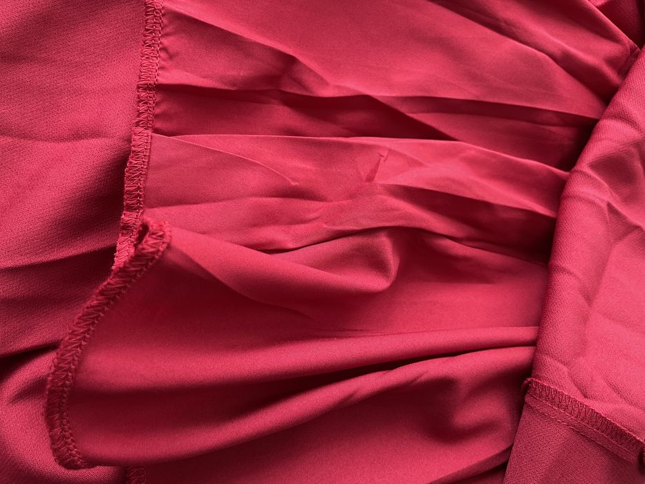 Нова сукня розміру L