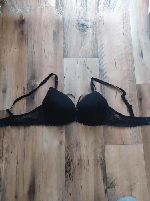 Бюстгалтер, ліфчик 80B