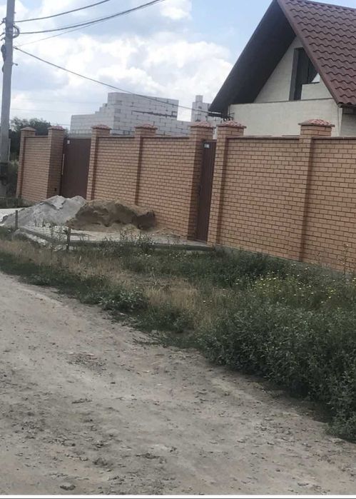 Угловой делимый участок в Фонтанке