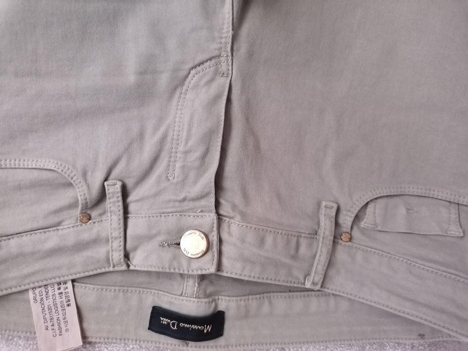 Calças cor caqui, Massimo Dutti, t36