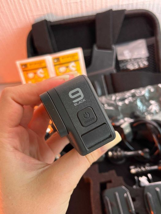 Екшн-камера GoPro Hero 9 з нагрудним кріпленням