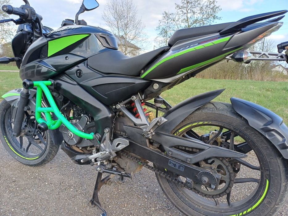 Продам BAJAJ PULSAR NS200