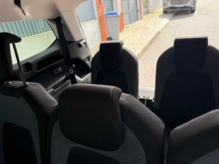 citroen c4 spacetourer bluehdi eat8