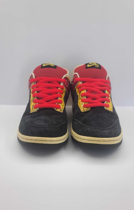 Nike SB Dunk Low Coral Snake