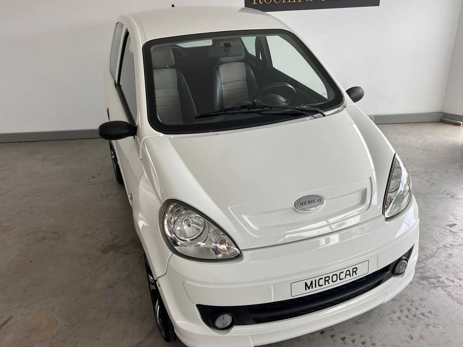 MICROCAR MGO BRANCO peças e acessórios