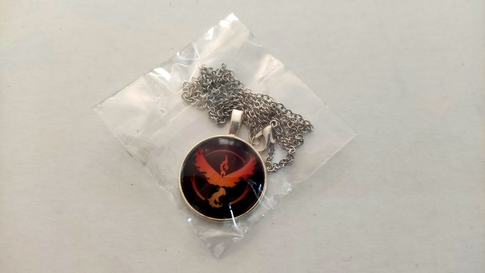 Colar | Pokémon Go - Team Valor | NOVO