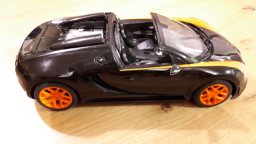 Samochód zdalnie sterowany/sportowy kabriolet BUGATTI VITESSE