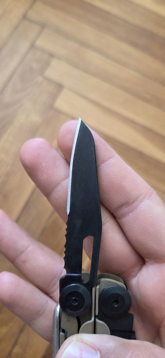 Leatherman Signal coyote multitool