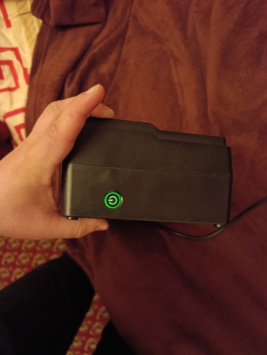 Продам безперебійник АРС