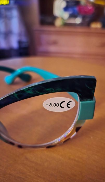 Okulary +3 damskie