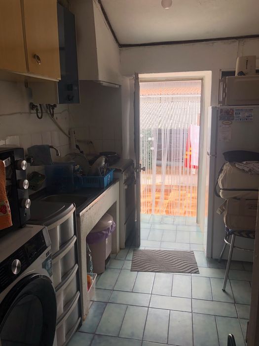 Alugo casa em outeiro da cabeça
