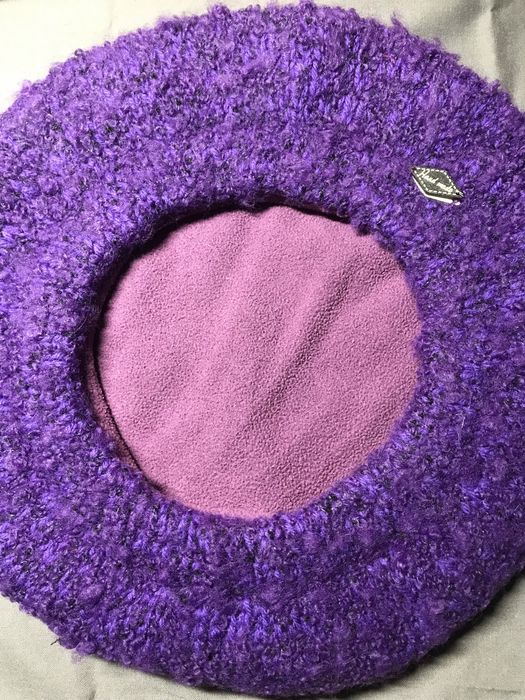 Жіночий берет