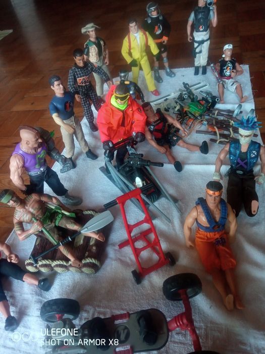 Vendo bonecos ActionMen e acessórios