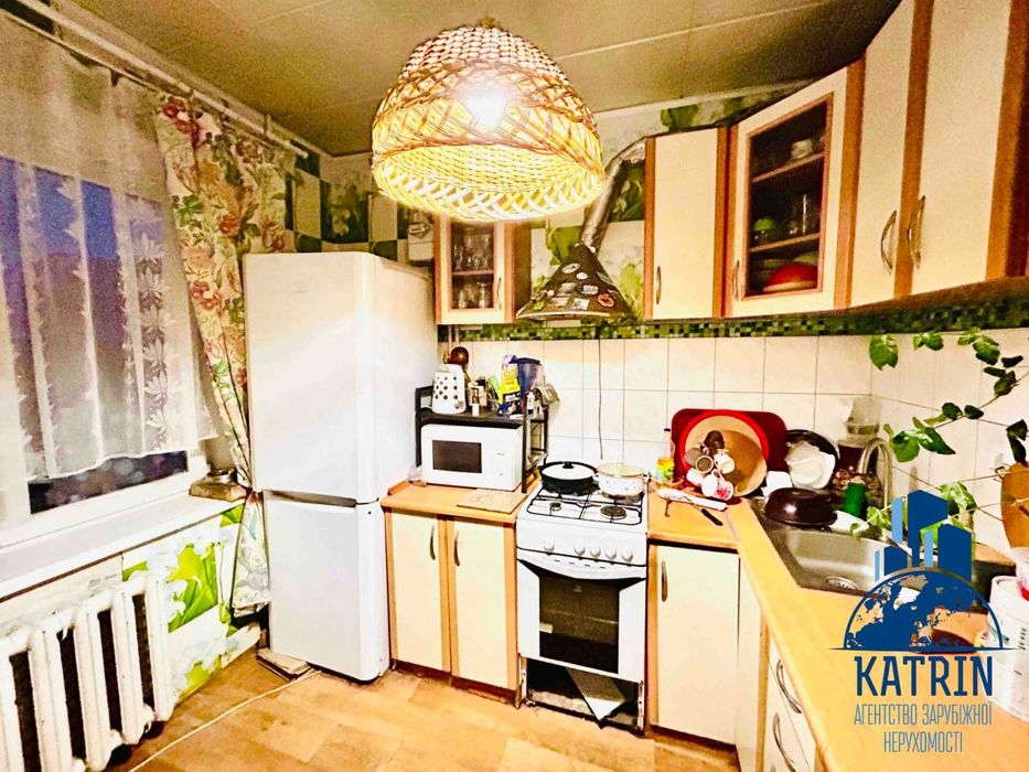 Продаж 2 кім квартири ж/м Тополя -3 Тополь