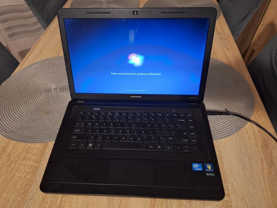Laptop HP Compaq Presario CQ57 2GB/320GB Windows 7