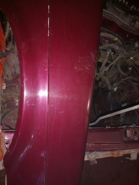 Продам задарма передне ліве крило на ВАЗ 2113-2115