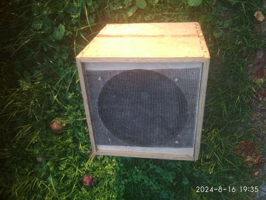 радіоприймачі SELGA-405, динаміки