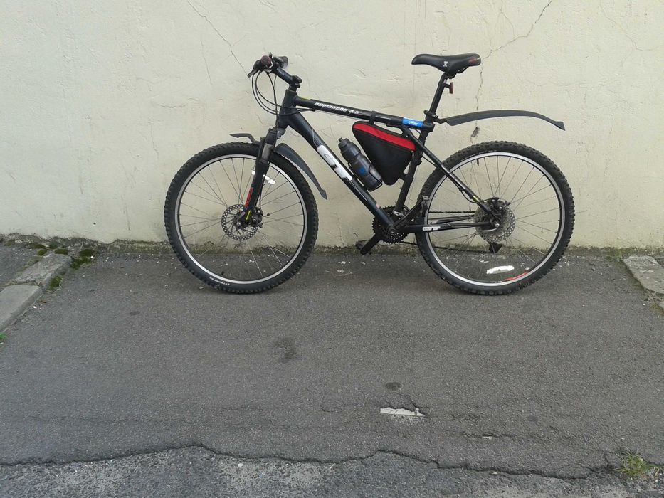 Велосипед GT Avalanche 2.0 Sport  29 дюймов.
