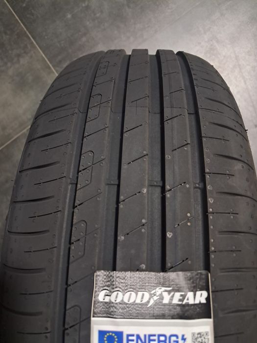 Nowe Opony Letnie Goodyear EfficientGrip Performance 205/55 R17 91V