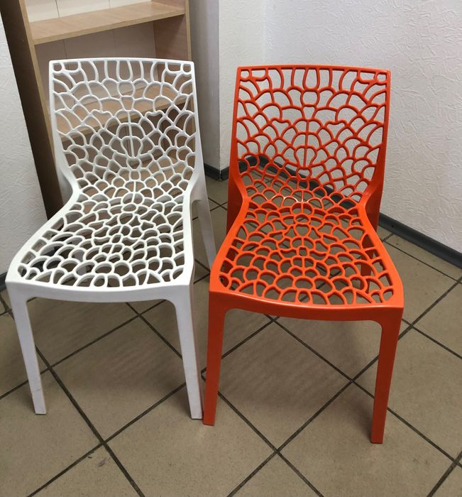 Стіл   продам  для кафе