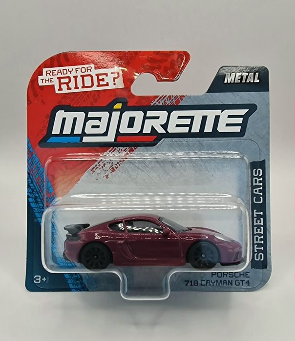Miniaturas MAJORETTE