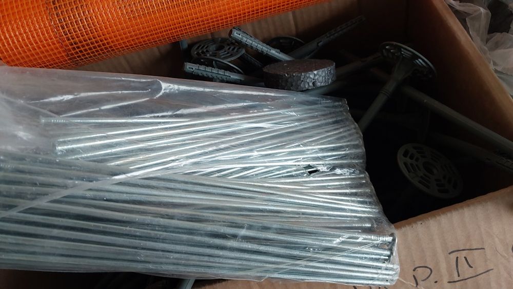 Kołki do styropianu metalowe 20 cm ze szpilkami 92 sztuki