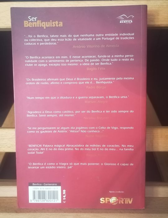Livro Ser Benfiquista, memória 100 anos, dediicado Mikios Fehér
Livro