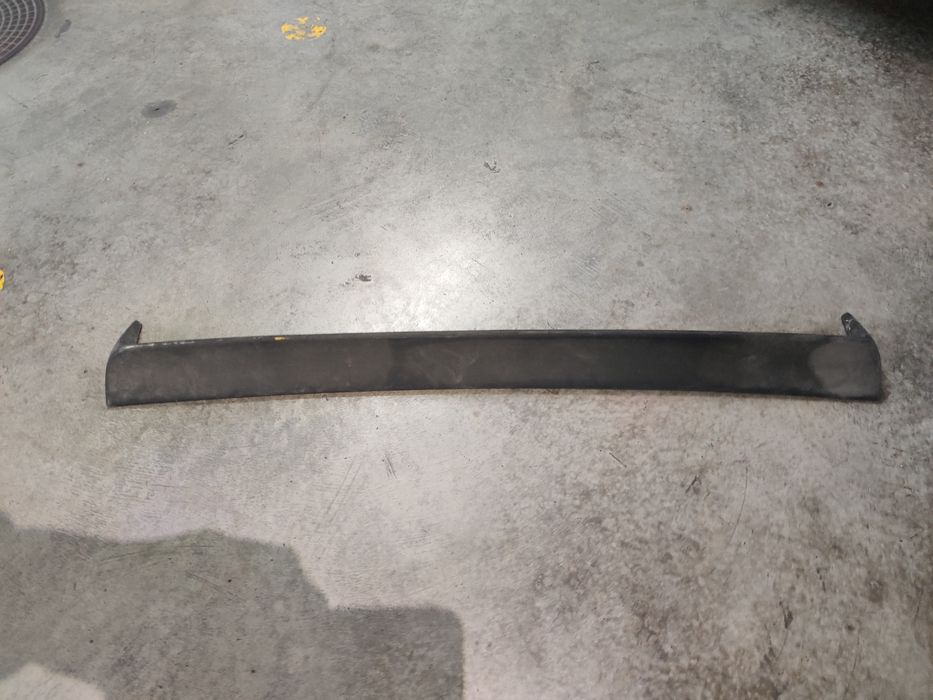 Aileron Traseiro OEM Mercedes R107 / C107 SL SLC (Ref: 1077900088)
