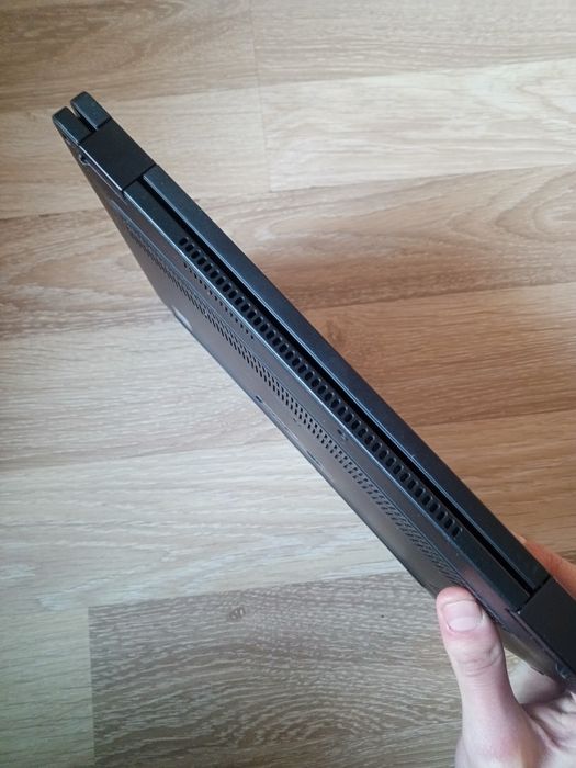 Dell latitude 7390 2in1 16/256 SSD