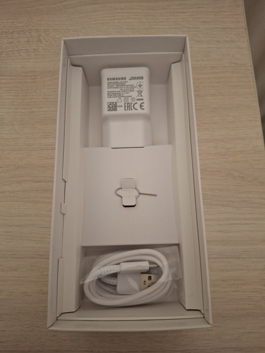 Зарядний пристрій Samsung (15w) оригінал.