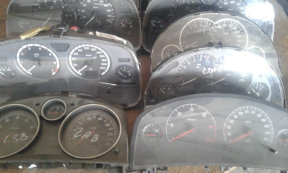 Панель приладів Opel Astra Vectra Omega Zafira Combo Insignia Signum