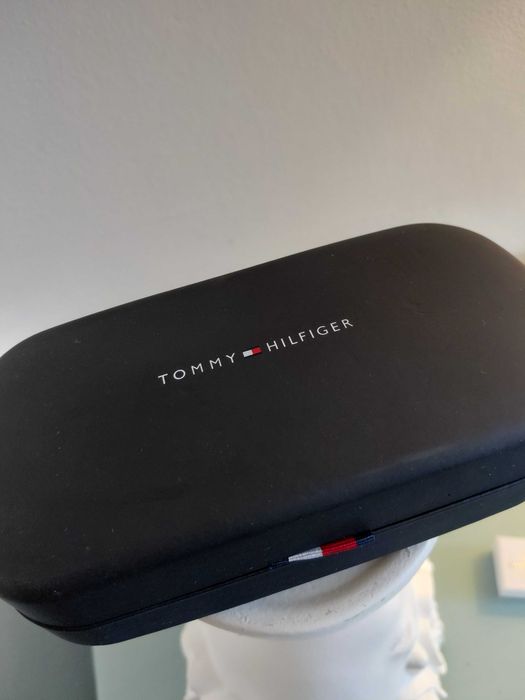 Óculos de sol Tommy Hilfiger TH 2073/S, novo na caixa