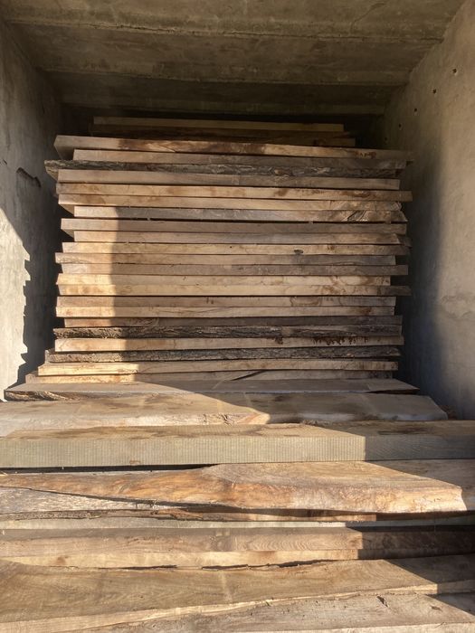 Blat dębowy z jesionu deska monolit półka z naturalną krawędzią