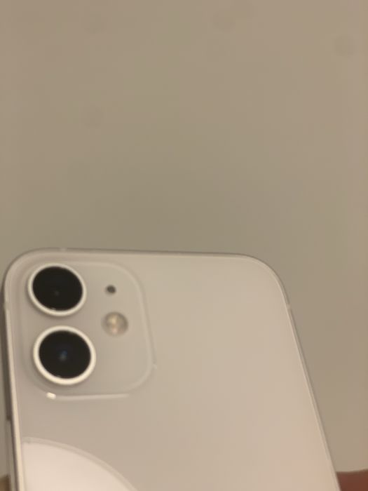 Iphone 12 branco
