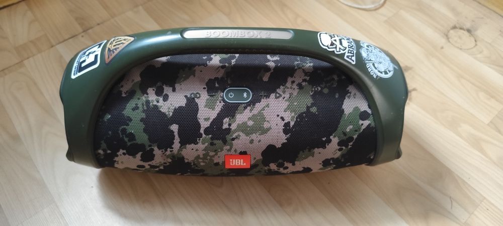 Продам JBL boombox-2