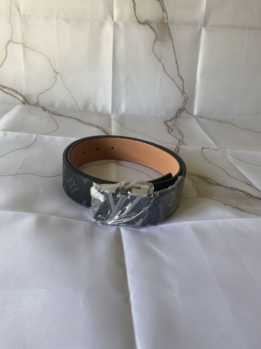 Cinto preto da LV
