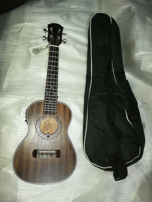 Ukulele concerto elétrico Yael