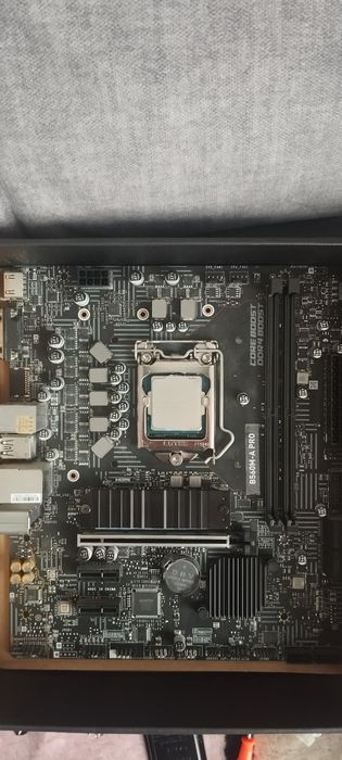 Материнська плата і проц MSI B560M-A PRO. i3 10105f   кулер бокс