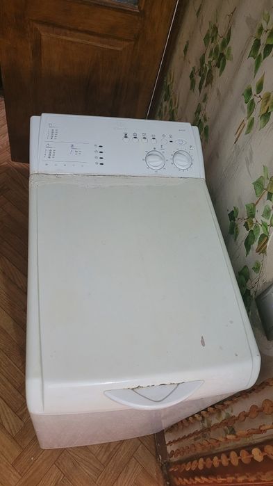 Пральна машина Indesit